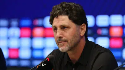 Trabzonspor Teknik Direktörü Fatih Tekke istifa etti