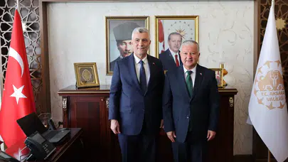 Bakan Bolat, Aksaray Valiliği'ni ziyaret etti