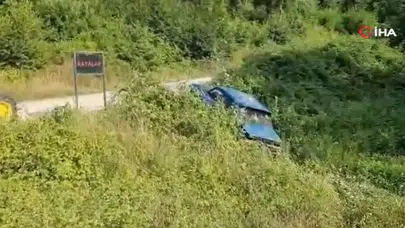 Sinop-Erfelek yolunda kaza : Kontrolden çıkan otomobil şarampole uçtu