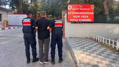Afyonkarahisar'da jandarmadan operasyon : Çeşitli suçlardan aranan 40 kişi yakalandı