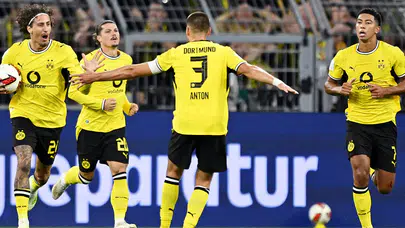 Borussia Dortmund sezona galibiyetle başladı! Hamburg’u 2-0 mağlup etti