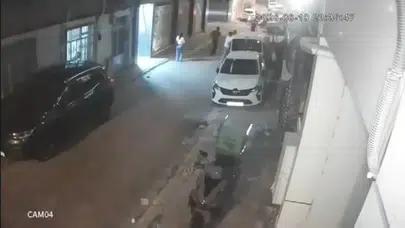 Bayrampaşa'da 2 polis memurunu yaralayan 4 şüpheli tutuklandı