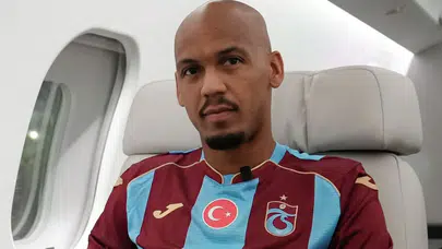 Trabzonspor'un yeni transferi Fabinho, Türkiye'ye doğru yola çıktı !