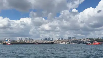 Gemi geçişi nedeniyle İstanbul Boğazı transit trafiğe kapatıldı