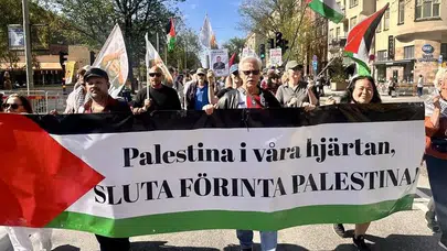 İsveç’te İsrail’in Gazze ve Lübnan saldırıları protesto edildi