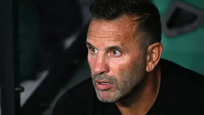 Galatasaray'da sürpriz ayrılık ! Okan Buruk kararını verdi