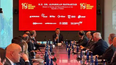 Bakan Bayraktar New York'ta yatırımcılarla buluştu: Enerji stratejileri ve kritik anlaşma