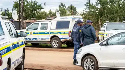 Güney Afrika'da zincirleme kaza: 21 kişi hayatını kaybetti