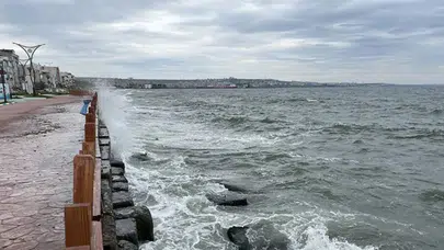 Tekirdağ'da poyraz : Deniz ulaşımı olumsuz etkilendi