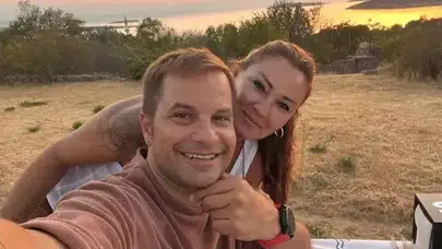 Pınar Altuğ'dan eşine romantik jest sitemi