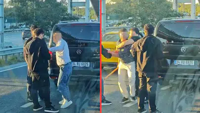 Kağıthane’de kaza sonrası ortalık karıştı : Yumruk ve sopalar havada uçuştu