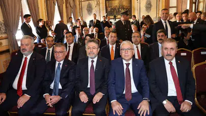 Sivas Kongresi yeniden canlandırıldı ! Bakan Yumaklı tarihi salonda izledi