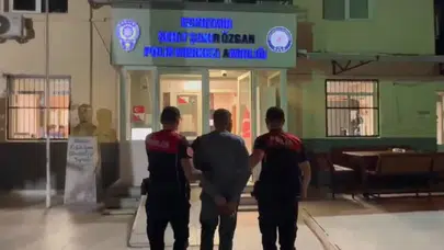 İzmir'de 21 yıl hapis cezası bulunan cezaevi firarisi yakalandı