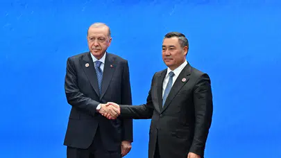 ŞİÖ Zirvesi'nde 28 belge imzalandı