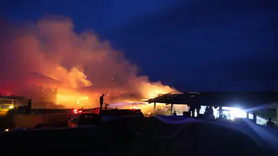 Samsun'da saman deposunda çıkan yangın 16 saatlik çalışmayla kontrol altına alındı