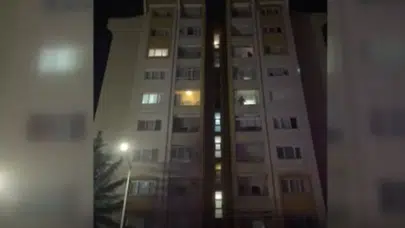 Ankara Etimesgut'ta gece yarısı apartmanda yangın: Bina sakinleri tahliye edildi