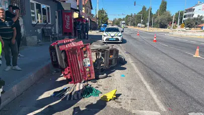 Afyonkarahisar'da tır ile elektrikli motosiklet çarpıştı : 2 ölü