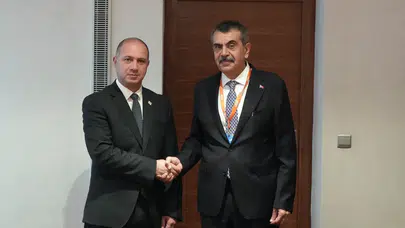 Bakan Tekin, Kırgız mevkidaşı Kendirbaeva ile görüştü