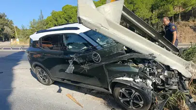 Söke'de kontrolden çıkan otomobil bariyere çarptı: 1 yaralı