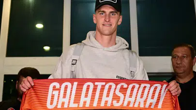 Galatasaraylı Roland Sallai'den kötü haber