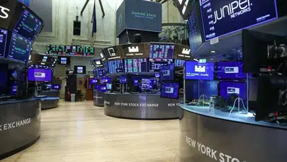 New York borsası tahvil faizlerindeki rekor yükselişle düştü