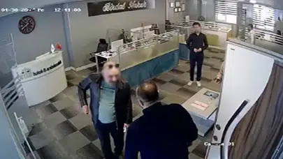 Avukata bıçaklı saldırı davasında karar çıktı
