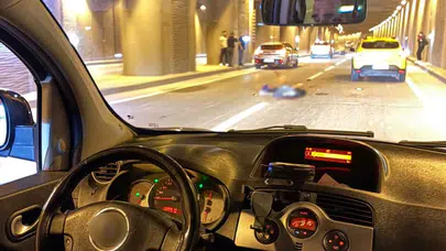 Kocaeli’de motosiklet kazası : Sürücü tünelde hayatını kaybetti