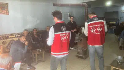 Muş’ta mobil araçla vatandaşlara sosyal hizmet bilgilendirmesi