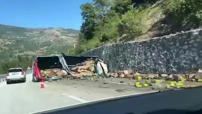 Araç istinat duvarına çarptı: 1 ölü, 1 yaralı