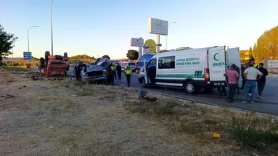Afyonkarahisar'da arazöz ile otomobil çarpıştı : 1 ölü, 4 yaralı
