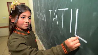 İstanbul'da 12 Ocak Pazartesi Okullar Tatil Olacak Mı? Son Gelişmeler Neler?