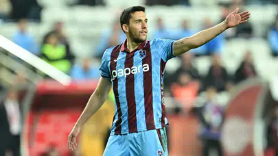 Umut Nayir'den Trabzonspor taraftarına mesaj