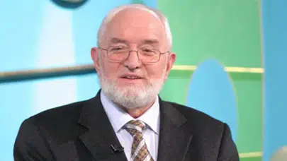 Necmettin Nursaçan Kimdir, Nereli ve Kaç Yaşındadır?