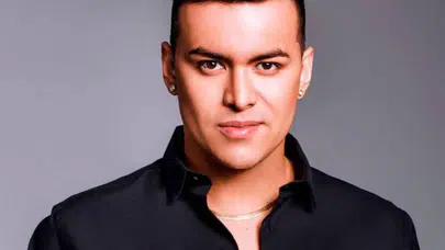 Yeison Jimenez Kimdir ve Kaç Yaşındaydı? Trajik Uçak Kazası ile Hayatını Kaybeden Sanatçının Biyografisi