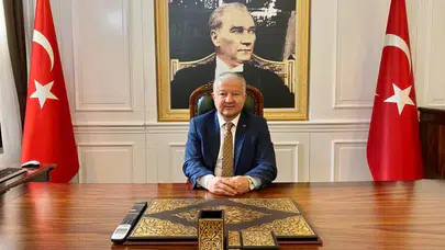 Aksaray Valisi Murat Duru Kimdir ve Hangi Görevlerde Bulundu?