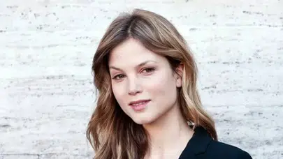 Sylvia Hoeks kimdir, kaç yaşında ve hangi filmlerde rol aldı?
