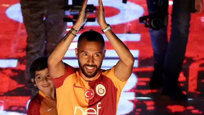 Yasin Öztekin TFF 3. Lig'e Transfer Oldu, Bu Geçişin Ardındaki Sebepler Neler?