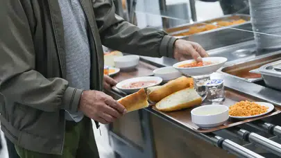 Fatih Erbakan, ABD'nin Venezuela'ya Yönelik Saldırısını Neden Kınıyor?