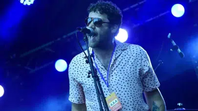 Ünlü şarkıcı Andrew Ure'den gelen acı haber neyi işaret ediyor?