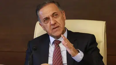 Yalova'nın Yeni Valisi Ahmet Hamdi Usta Kimdir ve Hangi Görevlerde Bulundu?