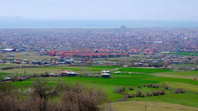 Van ve Diyarbakır Arsa Fiyatlarında Neden Öne Çıkıyor?