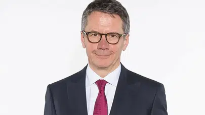 TÜRK BANKACILIĞINDA ÖNE ÇIKAN İSİMLERDEN BİRİ: MEHMET ÖMER ARİF ARAS KİMDİR?