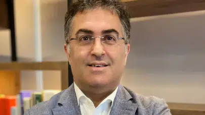 Ersan Şen Kimdir? Hukuk Profesörü Ersan Şen Nereli ve Kaç Yaşında?