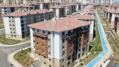 Adana'da TOKİ Kura Çekilişi Ne Zaman Gerçekleşecek? 12.400 Konut İçin Tarih Bekleniyor