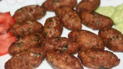 Kıbrıs köftesi tarifi: Dışı çıtır, içi yumuşak lezzet nasıl hazırlanır?