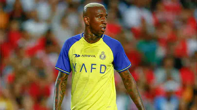 Anderson Talisca'nın sevgilisi Carolaine Freitas kimdir?