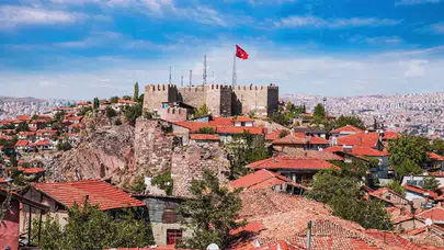 Ankara Kalesi'ne Ulaşım Kolaylaşıyor: ABB Servisleri Hangi Duraklardan Kalkıyor ve Ücretler Ne Olacak?