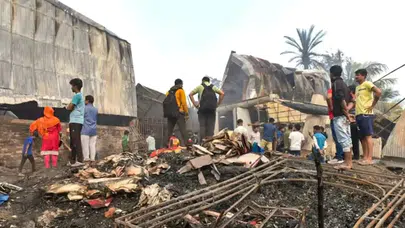 Batı Bengal'deki Depoda Yangın: 8 İşçi Hayatını Kaybetti