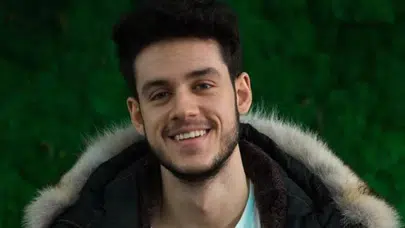 Orkun Işıtmak'ın annesi kimdir ve ne iş yapmaktadır?