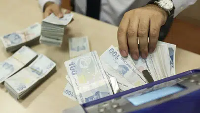 300 Bin TL ihtiyaç kredisinin aylık ödemesi ne kadar oldu? Güncel faiz oranları açıklandı